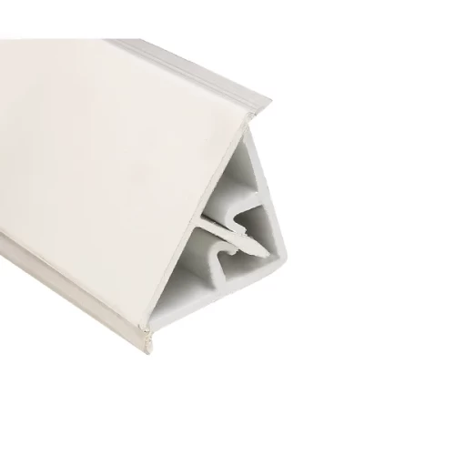 Плинтус кухонный алюминиевый белый  2,4 м.