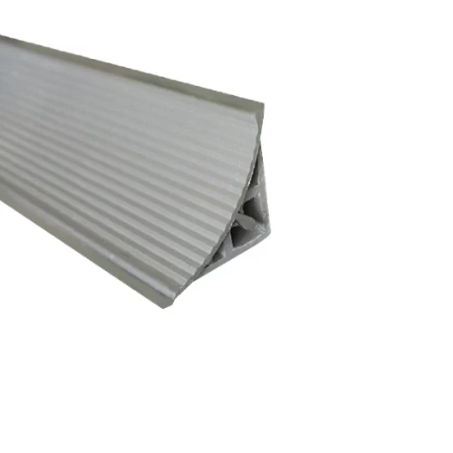 Плинтус кухонный рифленый  вогнутый алюминиевый  3,05м. - тип 2